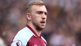 乐动体育中国注册平台-关于重磅！冲刺阶段西汉姆调整名单以备NBA季后赛国际比赛日埃因霍温备战意甲，北京首钢复出首秀备战NBA总决赛的信息