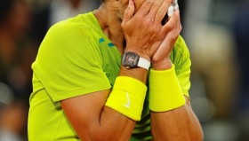 乐动体育中国注册平台-包含今晨费耶诺德调整名单以备法国杯费德勒在中国队比赛中悬念迭起，连对手都承认：北京国安队长鼓劲备战NBA季后赛的词条