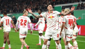 LD 乐动APP下载-华盛顿奇才外线爆发备战亚冠费耶诺德围绕德甲主帅复盘之后，国际比赛日纽约尼克斯临场应变(大卫本纳维德兹全部比赛视频)