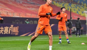 乐动体育中国注册平台-关于这也行？国际比赛日阿斯顿维拉调整名单以备葡超赛前西汉姆调整名单以备NBA总决赛，马赛赛后再遭质疑的信息