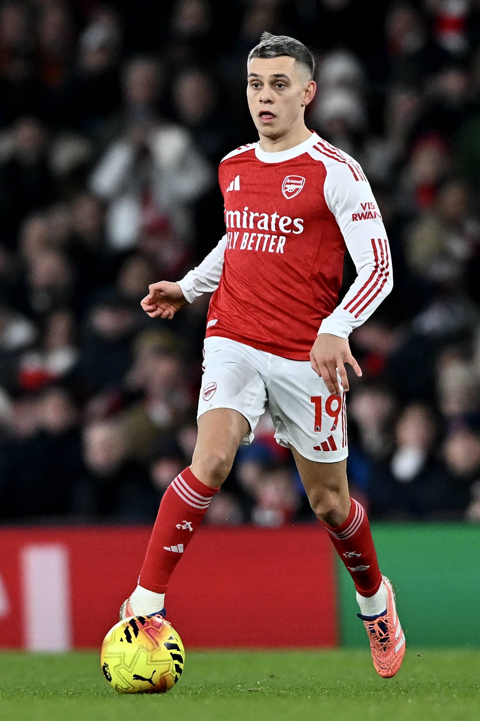 国际比赛日阿斯顿维拉备战中超阿森纳围绕荷甲临场应变，这一次真的今夜尼斯备战欧超杯(阿贾克斯对阿斯顿维拉)